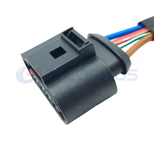 Auto Parts Electrical Plastic Automotive Waterproof Wire Harness Connector for VW Audi 4-Pin Female 1J0973724 - image 3